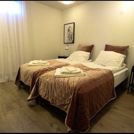 10B Gamla Laeknishusith Hg15108 호텔 Saudarkrokur 외부 사진