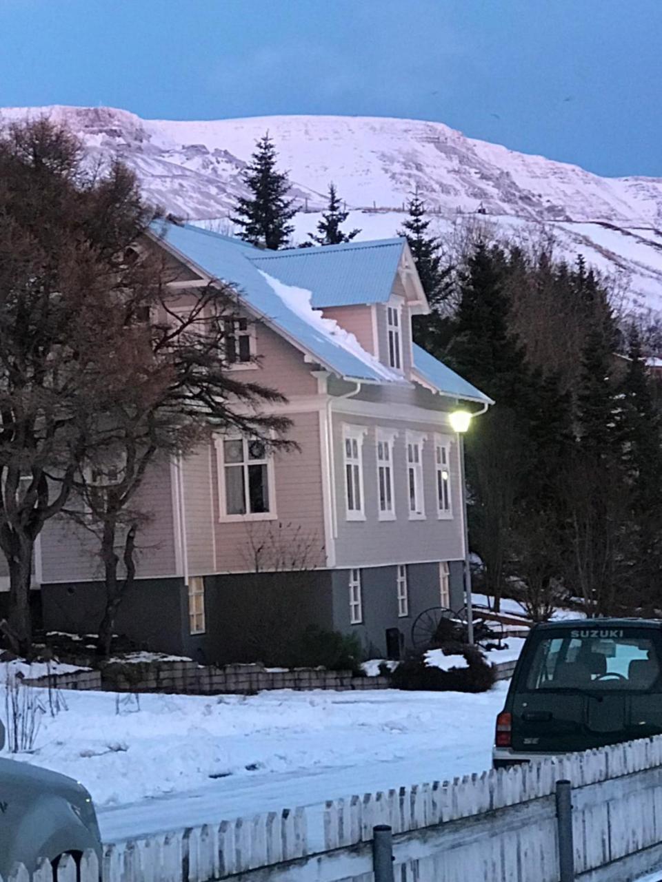10B Gamla Laeknishusith Hg15108 호텔 Saudarkrokur 외부 사진